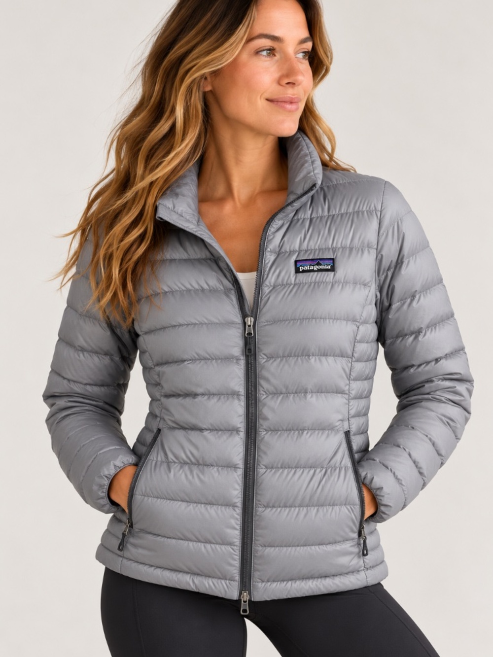 Patagonia Women’s Down Sweater Jacket Silver Gray Puffer Size S
